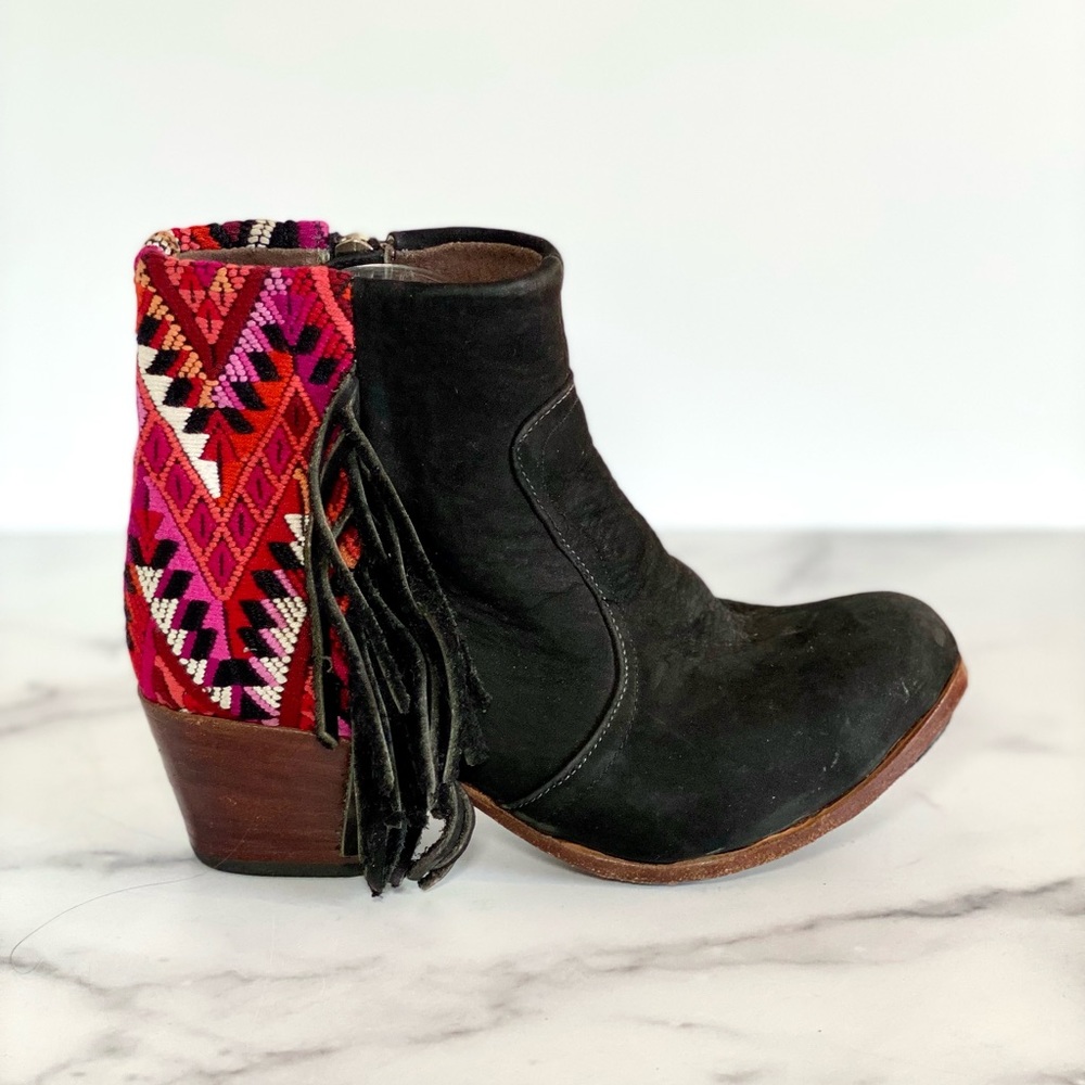 Nawal Booties - Picture 3 of 14